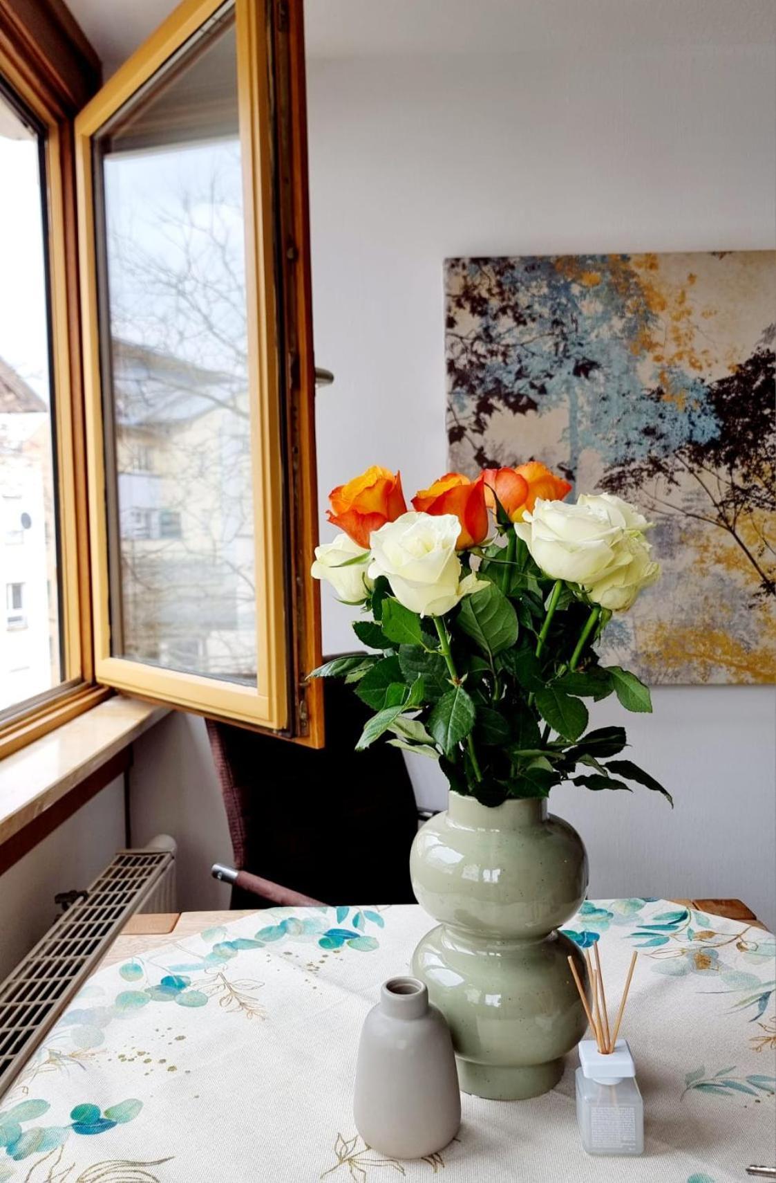 Ferienwohnung "Elsnerstrasse" Нюрнберг Екстериор снимка